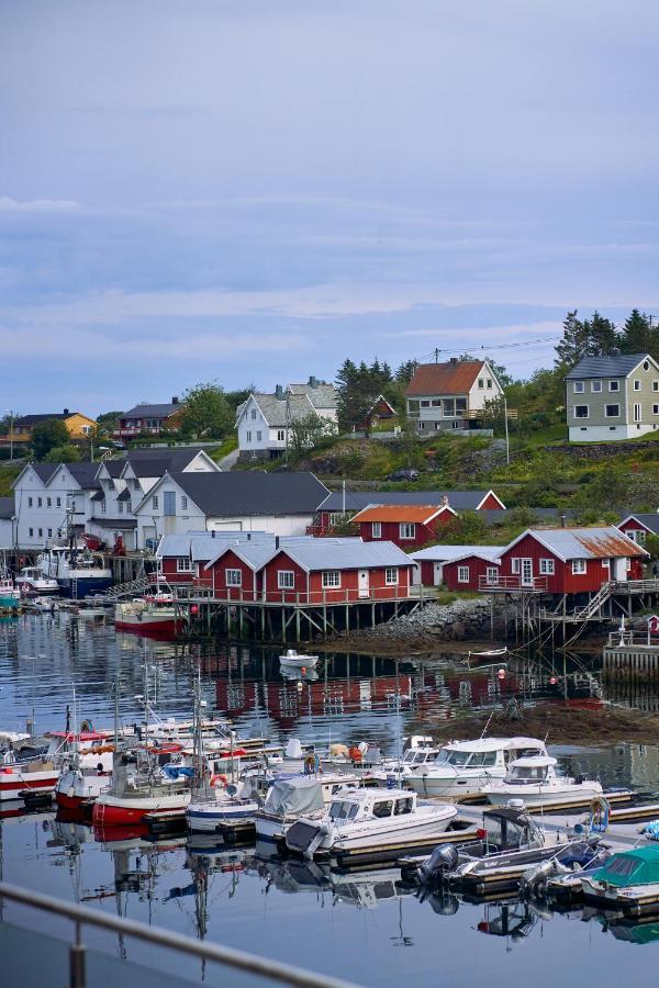 The Tide - Hotel Sørvågen Esterno foto